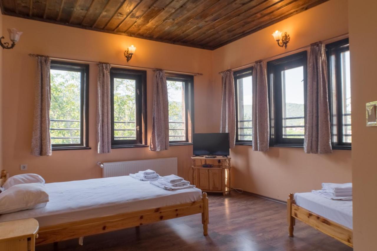Hotel Комплекс Водопада Khrabrino Habitación foto