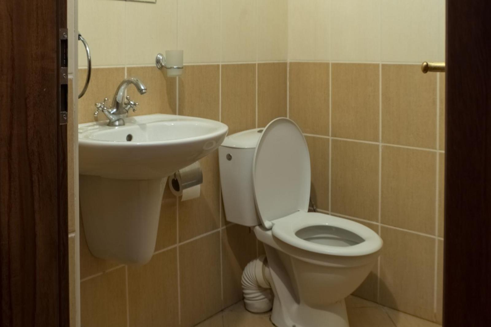 Hotel Комплекс Водопада Khrabrino Habitación foto