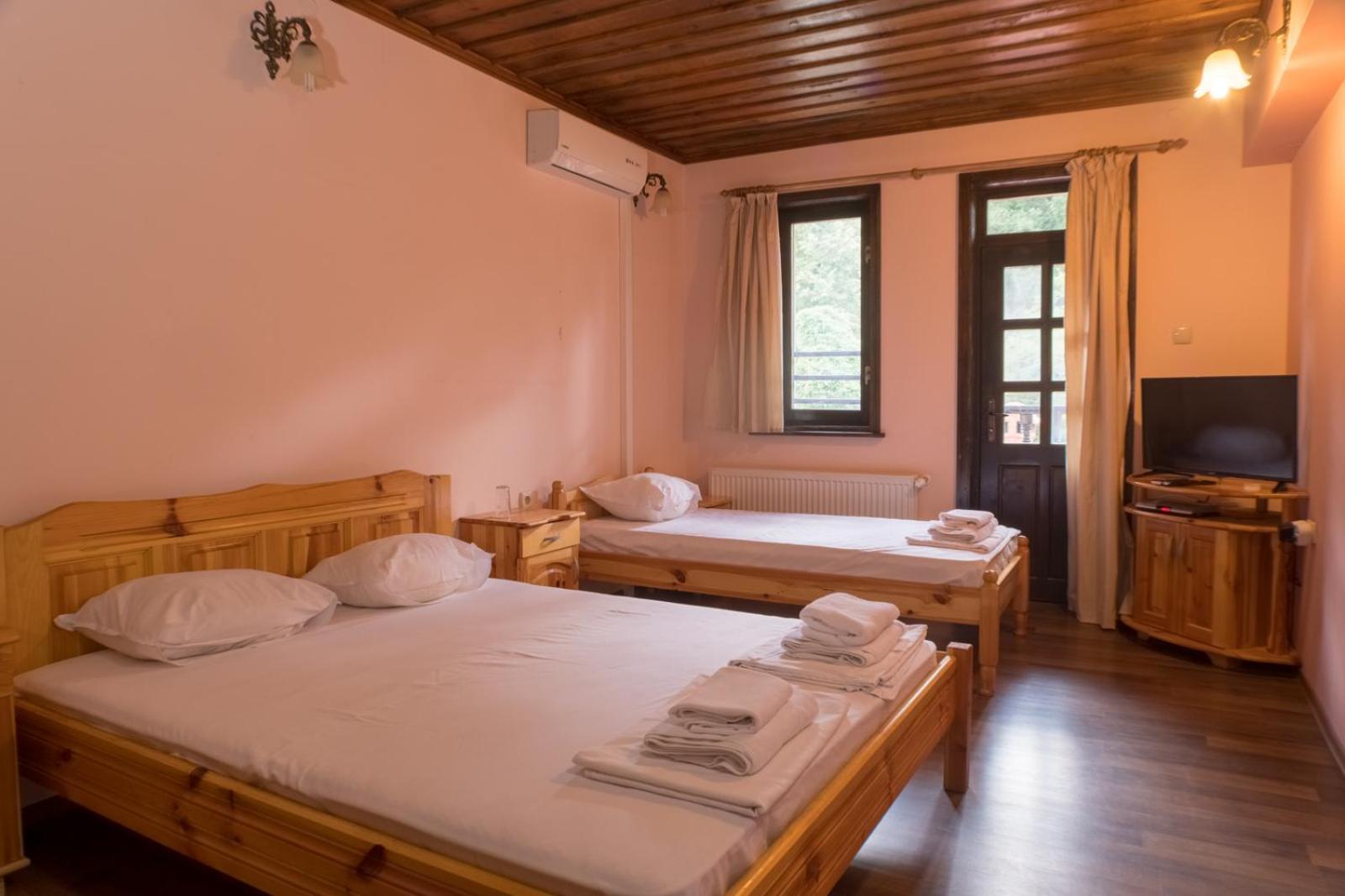 Hotel Комплекс Водопада Khrabrino Habitación foto